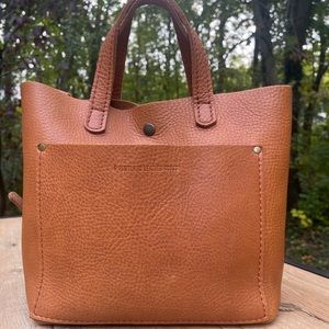 Portland Leather Company Dune Mini Classic Crossbody